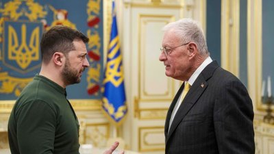 Зеленський готовий надати Келлогу громадянство та квартиру