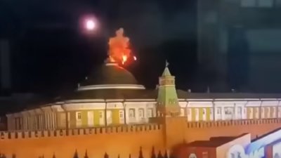 Зеленський уточнив, чому важливо запускати дрони по Москві і Санкт-Петербургу