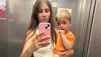 Львв'янка понад два місяці бореться за сина, якого у неї забрали силою