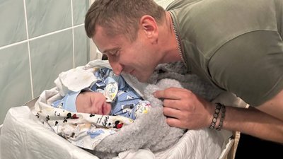 У Калуші під час обстрілу міста безпосередньо в бомбосховищі народилися двоє діток (ФОТО)