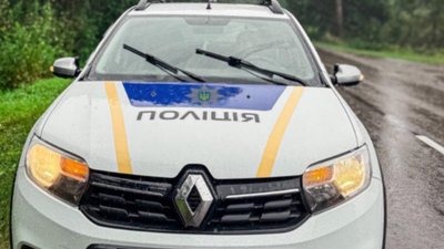 Біля Львова затримали водія автомобіля-двійника (ФОТО)