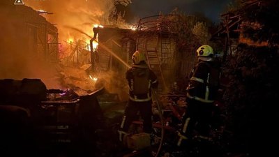 Нічна атака по Україні: десятки пожеж, поранені діти й масштабні руйнування (ФОТО)