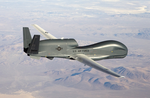 Над Україною літає американський безпілотник «RQ-4 GLobal Hawk»