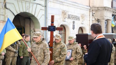 У Львові у Гарнізонному храмі свв. апп. Петра і Павла попрощалися з Олегом Авдєєвим