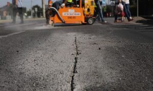 У Львові водій маршрутки збив ремонтника та покинув місце ДТП