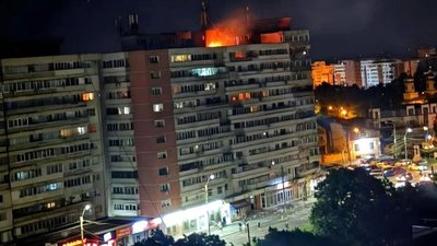 Російський БпЛА влучив у багатоповерхівку в Румунії, є потерпілі