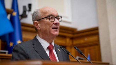 У Польщі вимагають від України визнати Волинську трагедію "геноцидом" для вступу в ЄС