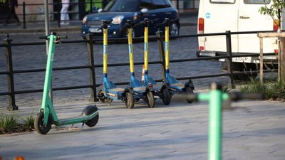 У Львові за 16 тижнів травмувалися 233 електросамокатчиків