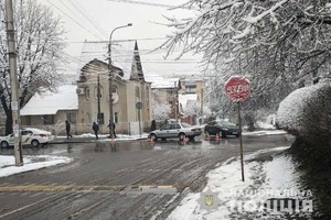 У Рівному в ДТП постраждала 22-річна вагітна (ФОТО)