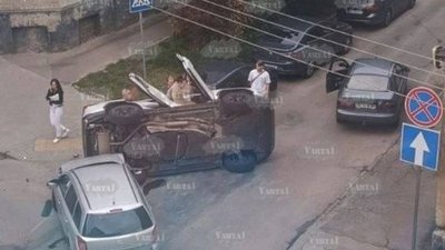 У Львові перекинувся автомобіль