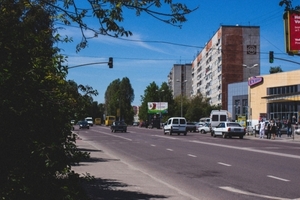 Внаслідок трагічного випадку міського голову просять подбати про безпеку на автодорозі в мікрорайоні Рясне 1