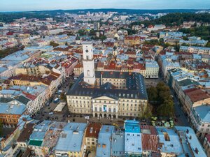 Львів’ян закликають сьогодні увімкнути теле- та радіоприймачі і прослухати важливе повідомлення