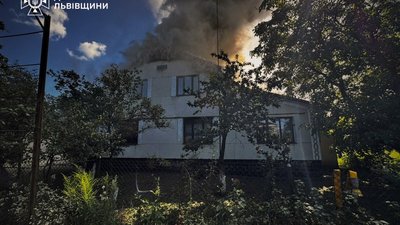 У Львівській області горів житловий будинок