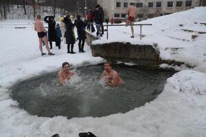 Львів'ян просять утриматися від купання у водоймах під час Водохреща (відео)