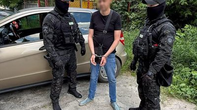 У Києві ліквідували дві схеми для ухилянтів: військовим та цивільним пропонували фейкову інвалідність