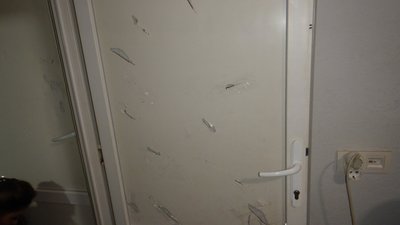 На Львівщині 45-річного чоловіка підозрюють у нападі з ножем на поліцейського