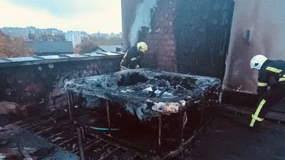 У Львові горіла тераса житлового будинку
