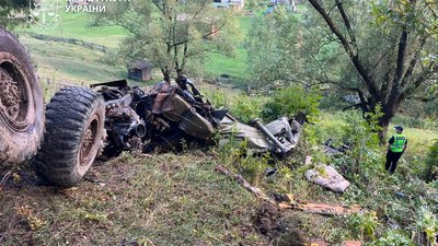 На Прикарпатті поліція повідомила про підозру водію, який пʼяним скоїв ДТП з двома потерпілими дітьми