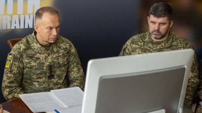 У Генштабі спростували інформацію про звільнення Сирського та Гнатова