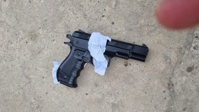 На Закарпатті під час уроку учень вистрілив у однокласника