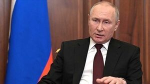 Путін хоче оголосити в росії воєнний стан і почати ще одну війну