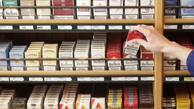 У Львові продавця магазину судили за самовільне заниження цін на сигарети