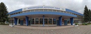 В аеропорту "Рівне" та його директора вдома проходять обшуки