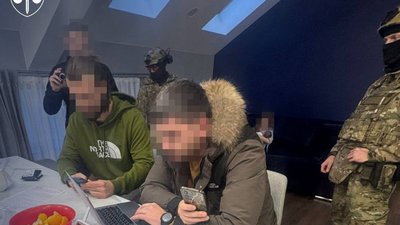 Львів’янин організував масштабну підпільну мережу вебсайтів з дитячою порнографією