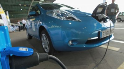 В Україні обговорюють можливість запровадження нового податку для власників електромобілів