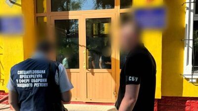 Військовослужбовця одного із львівських військових вишів підозрюють у нелегальному переправленні військовозобов’язаних за кордон 