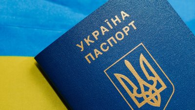 Зеленський позбавив україського громадянства Труханова, Царьова і Полуніна